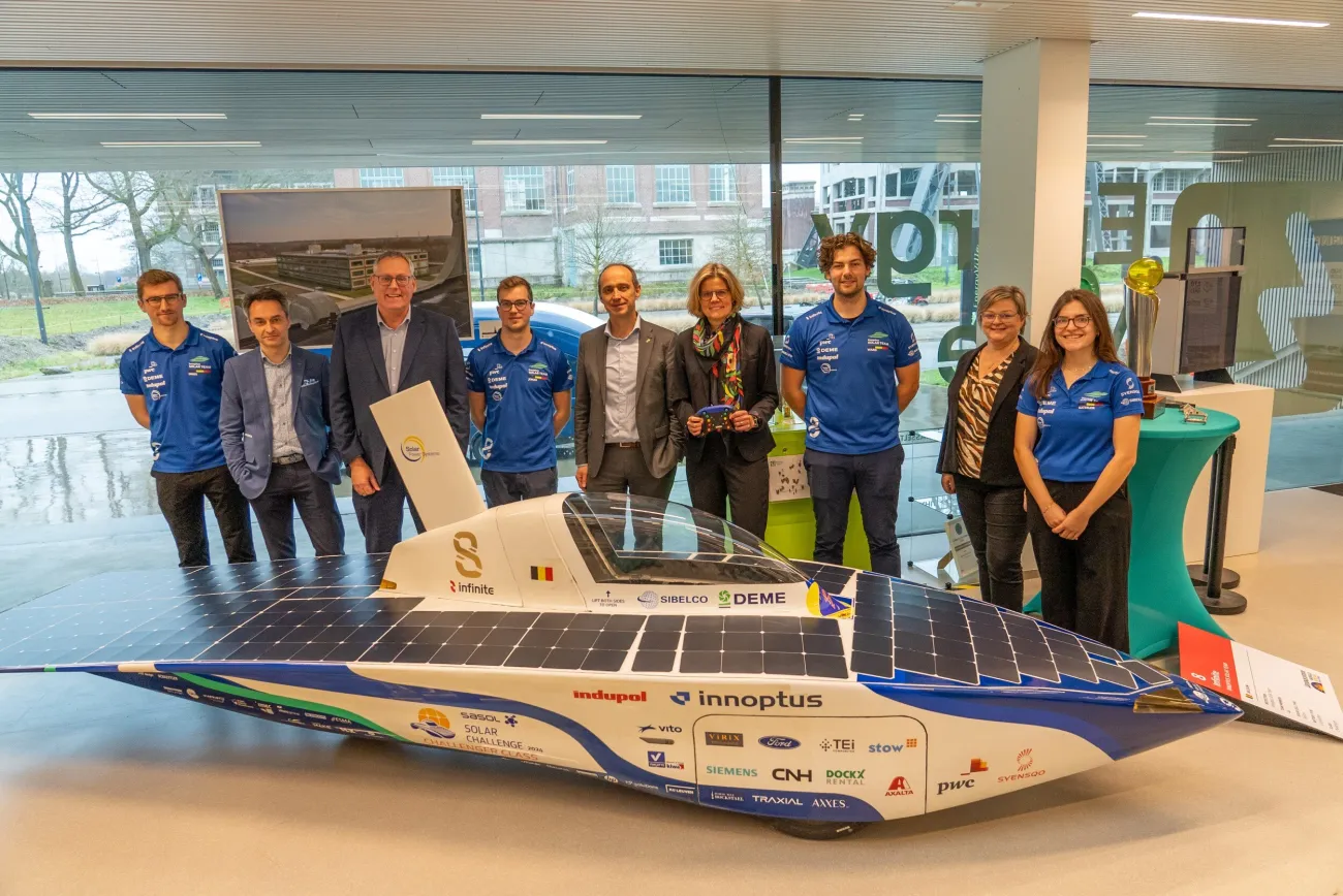 innoptus-solar-car