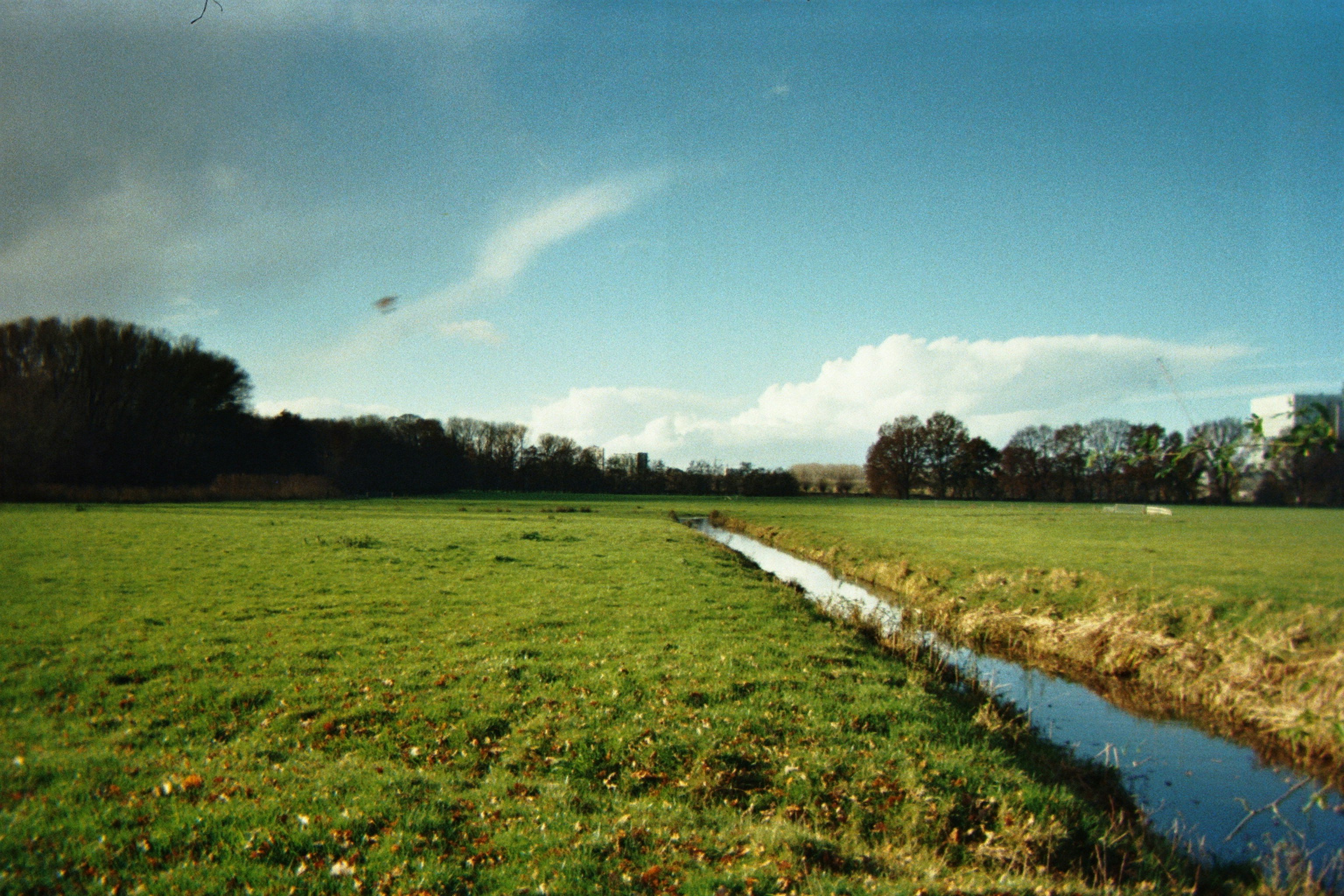 waterloop_gracht_velden